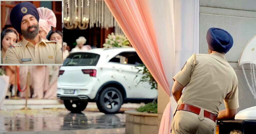 Akshay Kumar 6 Airbags Ad showing Tata Nexon and Kia Seltos.