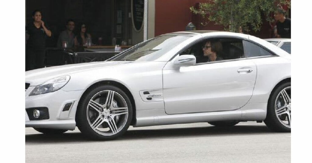 Jim Carrey in his Mercedes AMG SL63