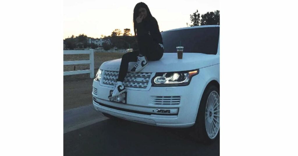 Kylie Jenner Range Rover SV Autobiography