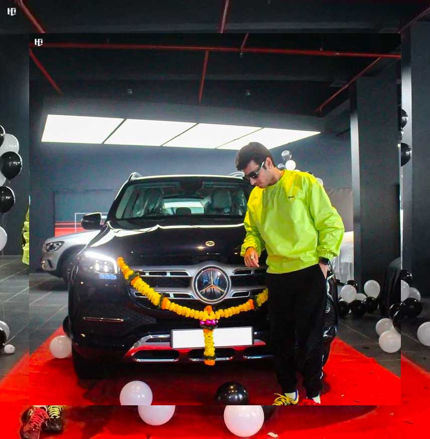 Actor Diveyendu Sharma with his Mercedes GLS400d