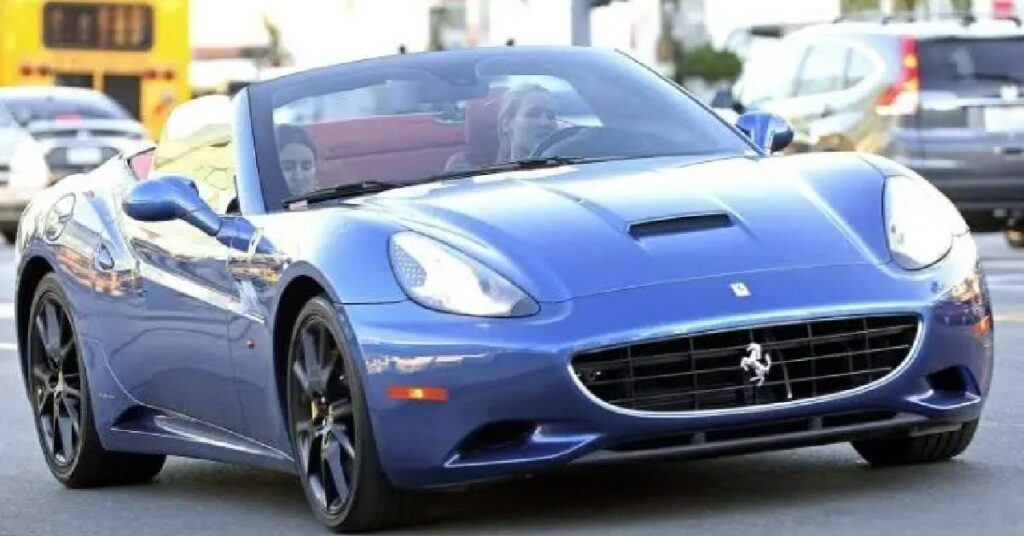 Iggy Azalea Ferrari California