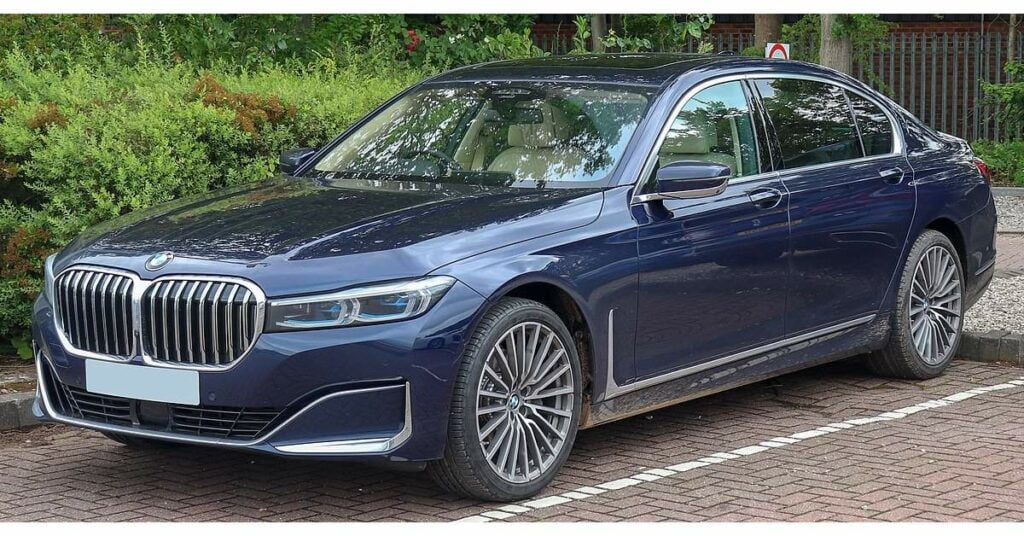 Johnny Depp BMW 7 Series