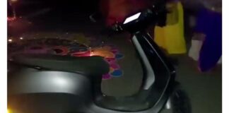 Ola Electric Scooter Plays Garba Music