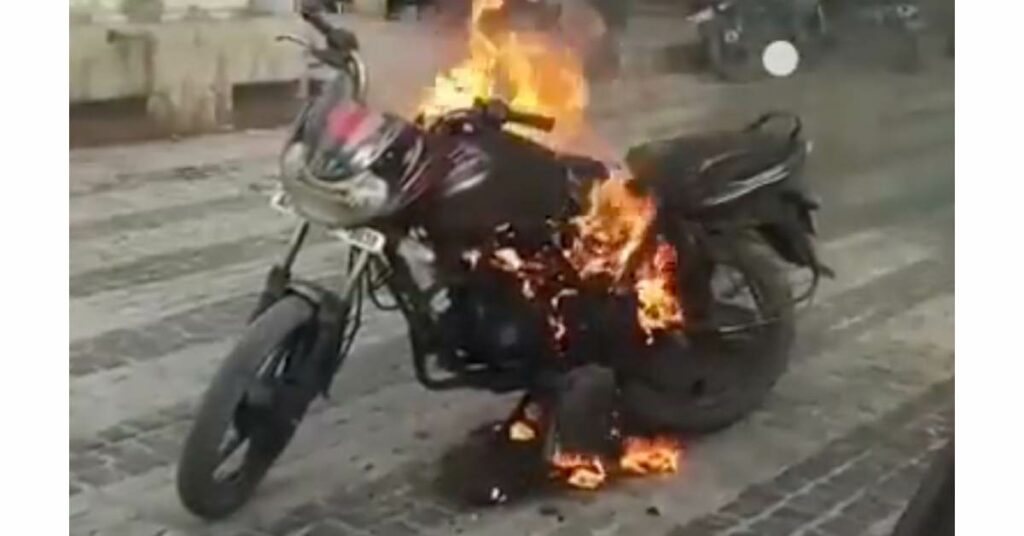 Owner Burns Bike After Being Fined by Police