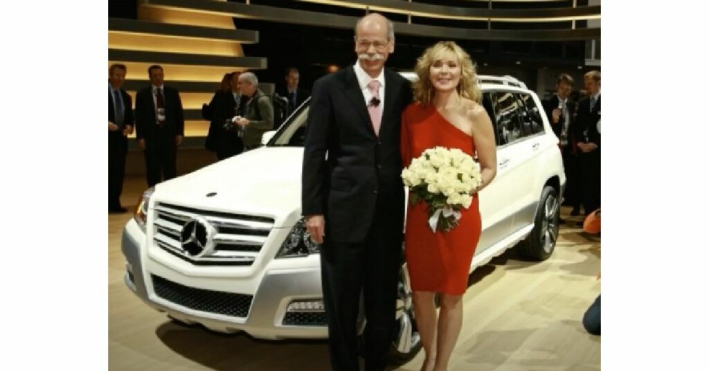 Kim Cattrall with her Mercedes GLK