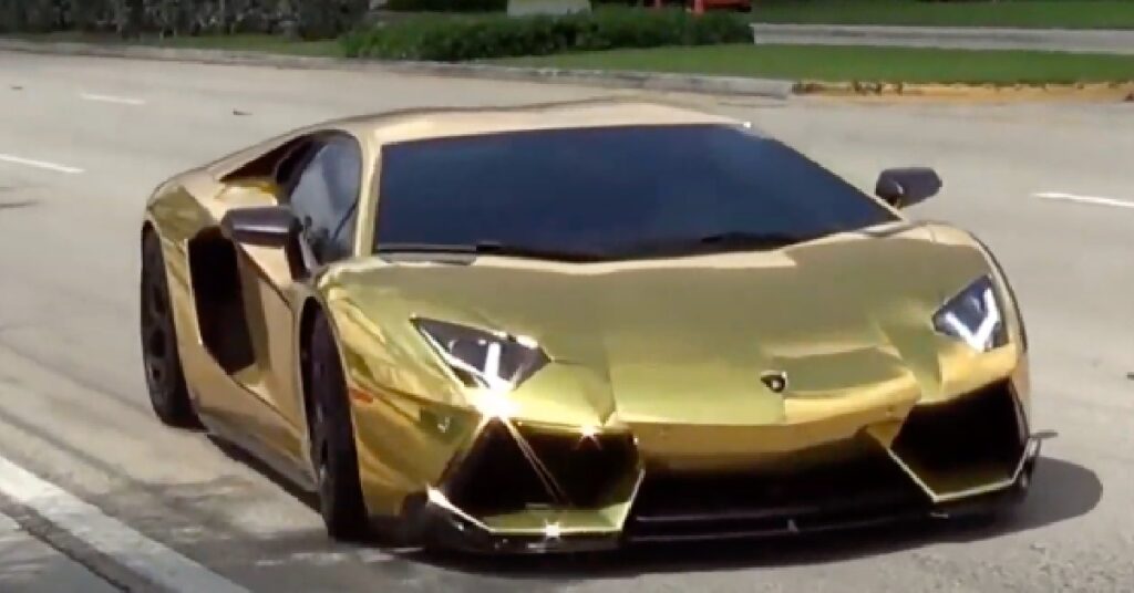 Gold Lamborghini Aventador of Dubai Princess Sheikha Mahra