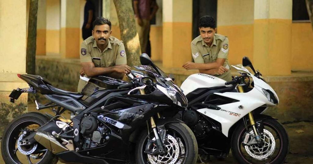 indian cops triumph daytona 675 kawasaki z800