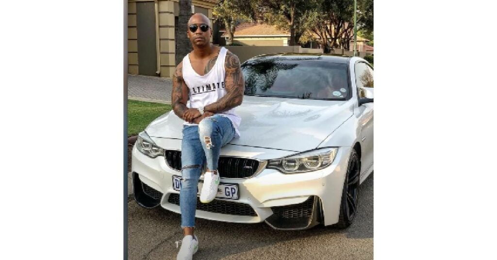 NaakMusiQ with his BMW M4