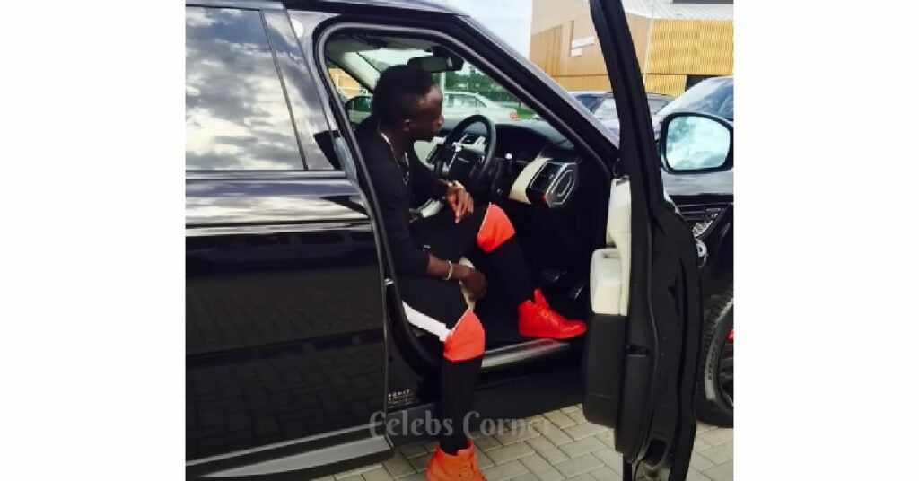 Sadio Mane with his Range Rover SUV