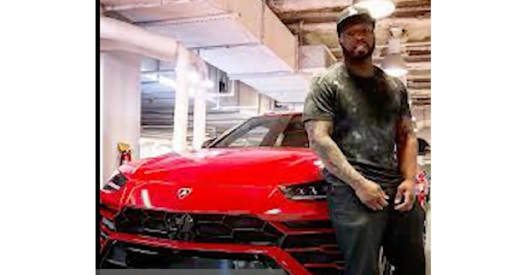 50 Cent with his Lamborghini Urus