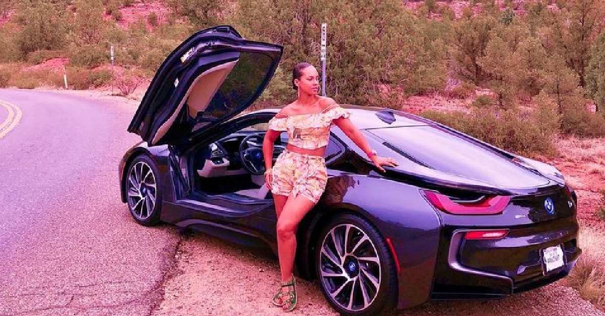 Alicia Keys with her BMW i8