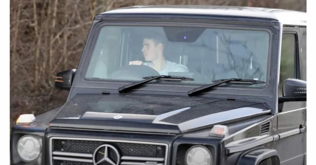 Kepa Arrizabalaga with his Mercedes-Benz G-Wagon