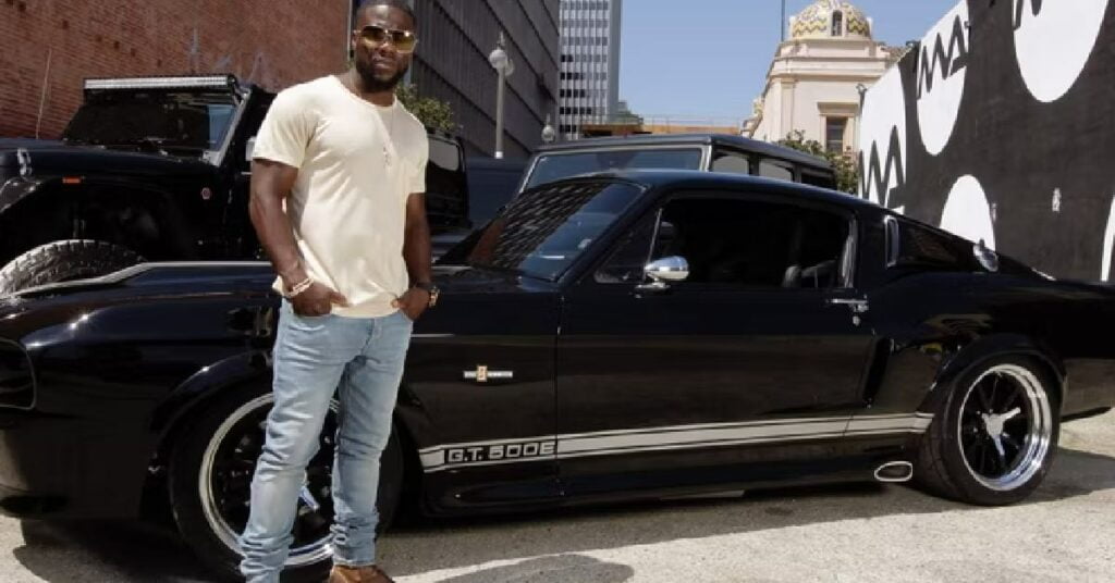 Kevin Hart with his Ford Mustang GT 500E