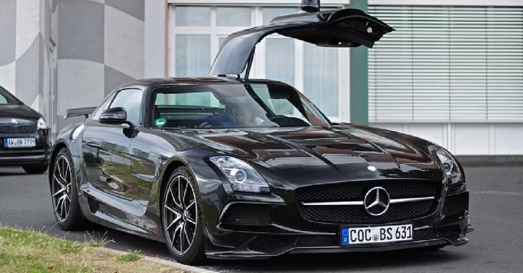 Kevin Hart with his Mercedes SLS AMG