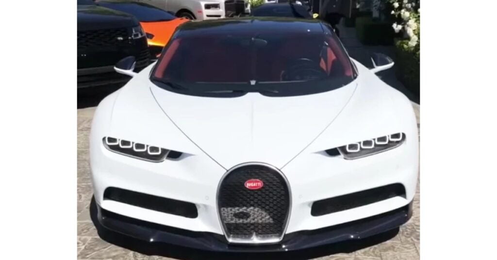 Kylie Jenner with her Bugatti Chiron