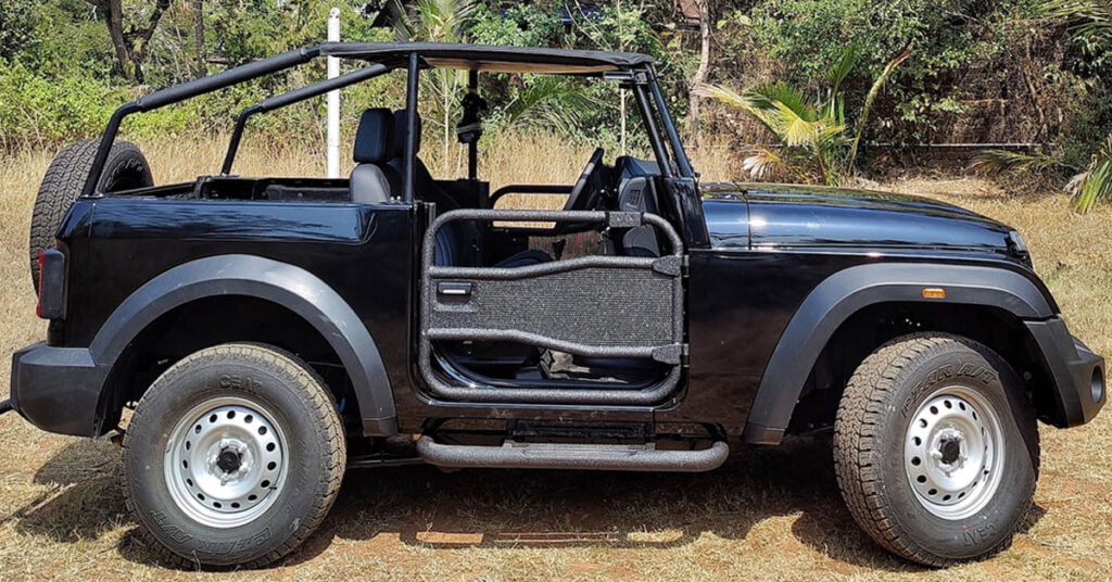 This Modified Mahindra Thar Looks Like Vintage-Era Jeep