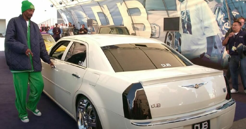 Snoop Dog with his 2006 Chrysler 300C