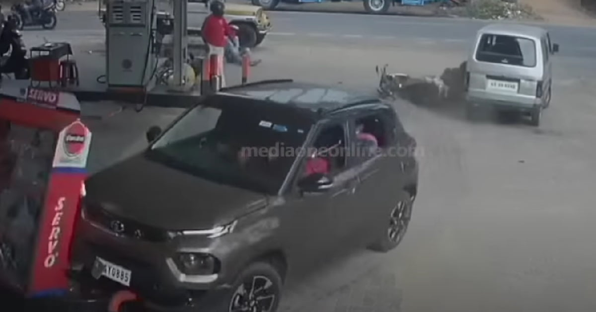 Tata Punch Hits Maruti Omni and 2 Bikes at Petrol Pump