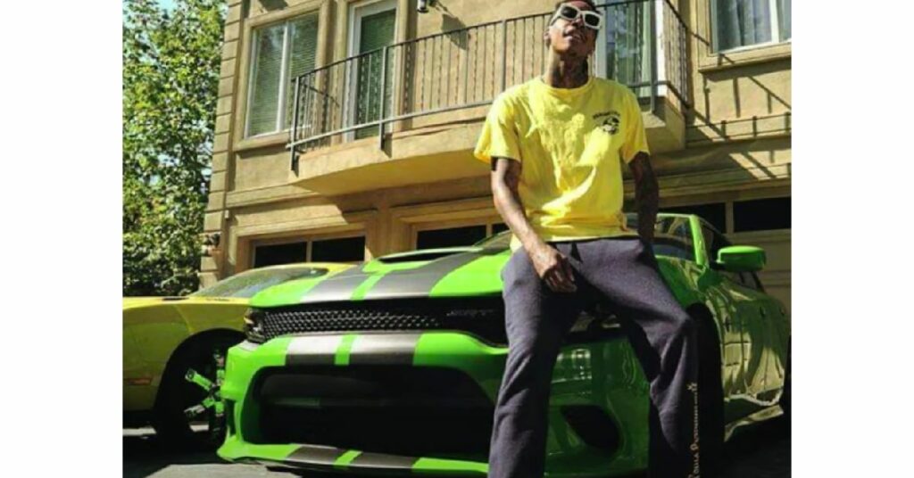 Wiz Khalifa with his Dodge Charger SRT Hellcat