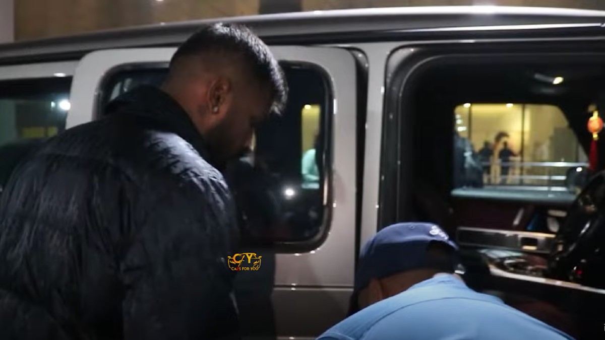 Hardik Pandya Seen with his Mercedes AMG G63