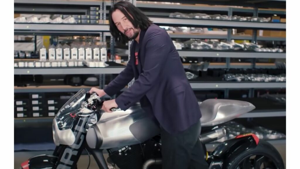 Keanu Reeves with his Arch Method 143