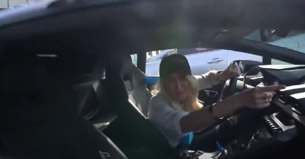 Supercar Blondie with Lamborghini Huracan LP610-4