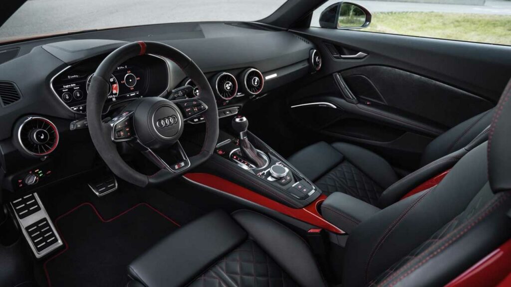 Audi TT final edition interior trim dashboard