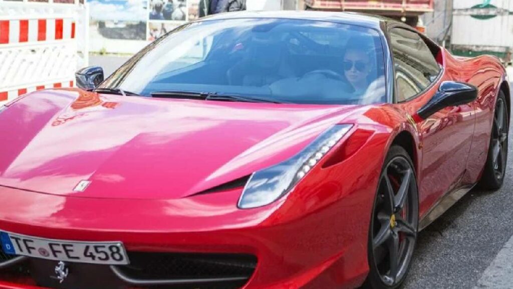 Ferrari 458 Italia of Demi Lovato