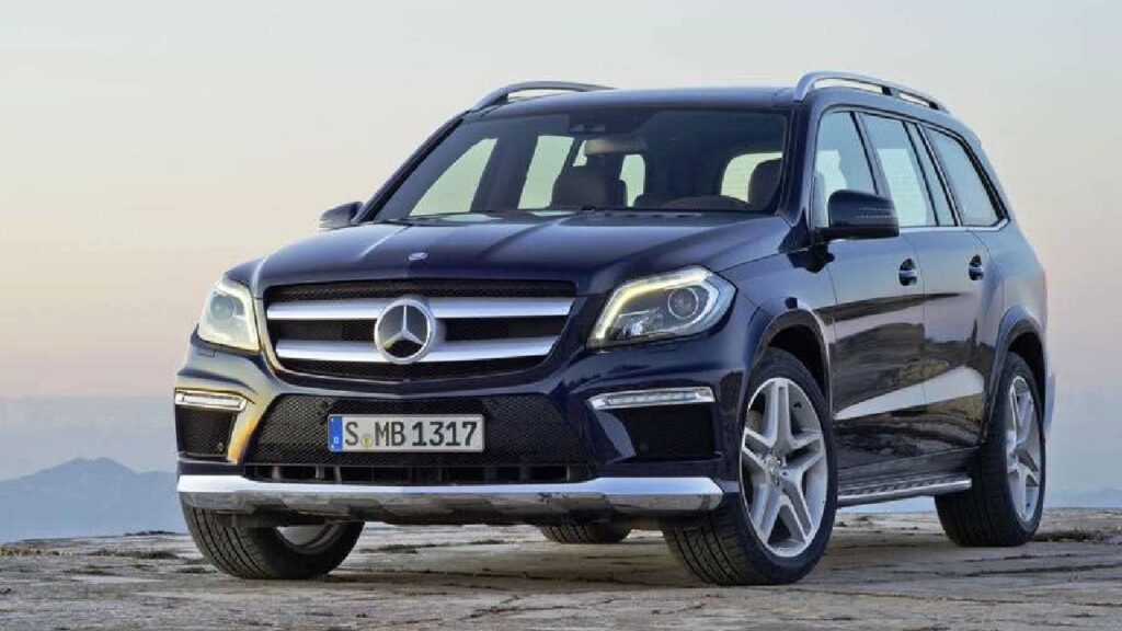 Mercedes Gl Class of Dolly Parton