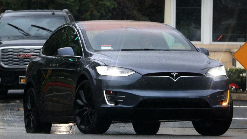 Tesla Model X