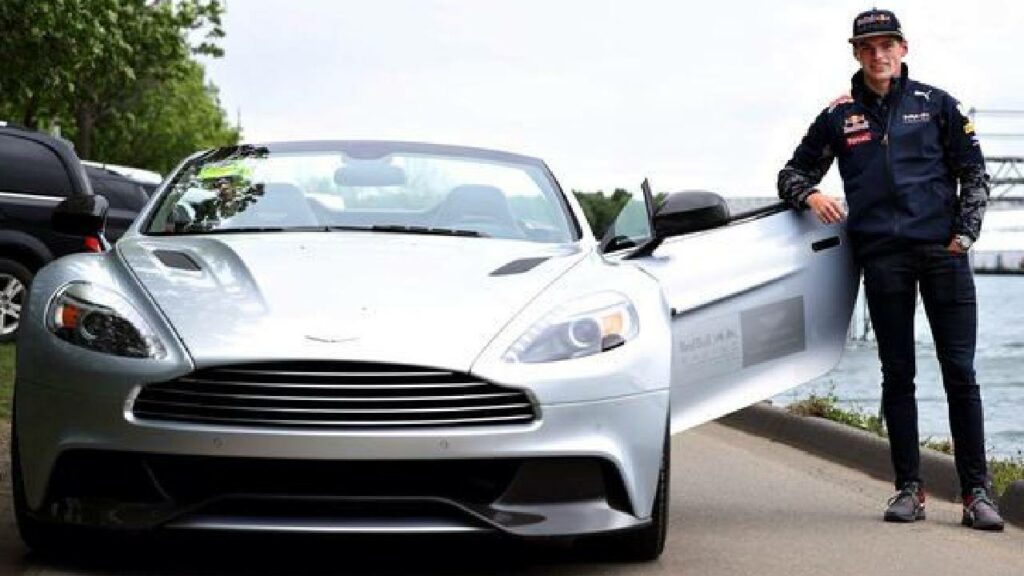 Max Verstapped withi his Aston Martin