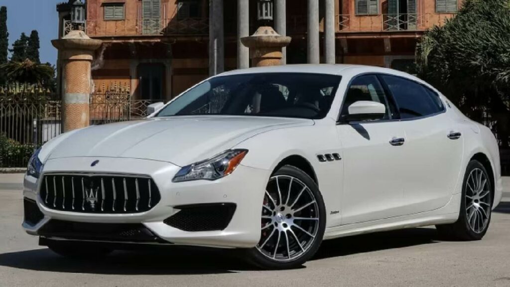 Maserati Quattroporte