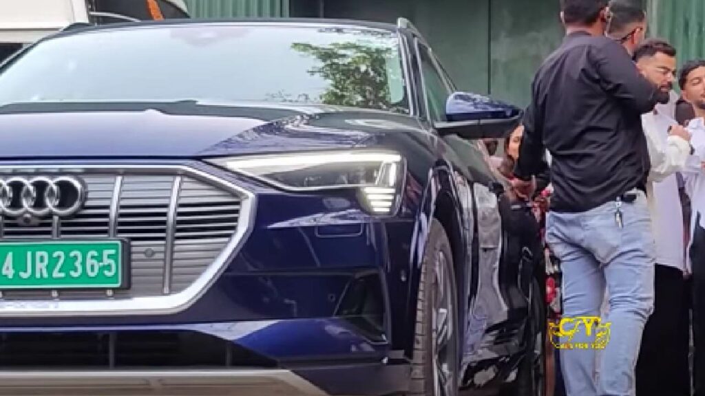 Virat Kohli with Audi E tron