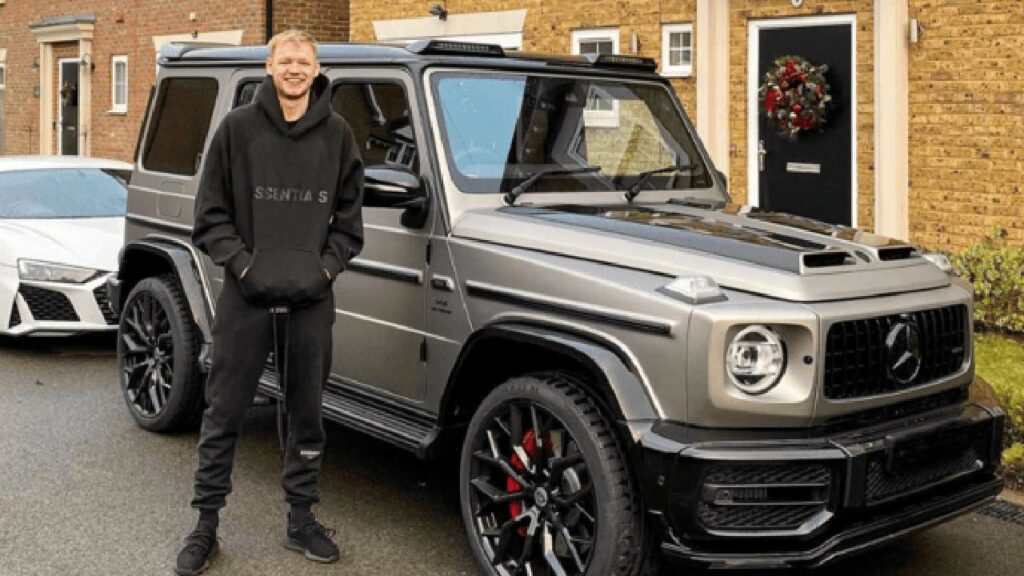 Aaron Ramsdale with His Mercedes Amg G63