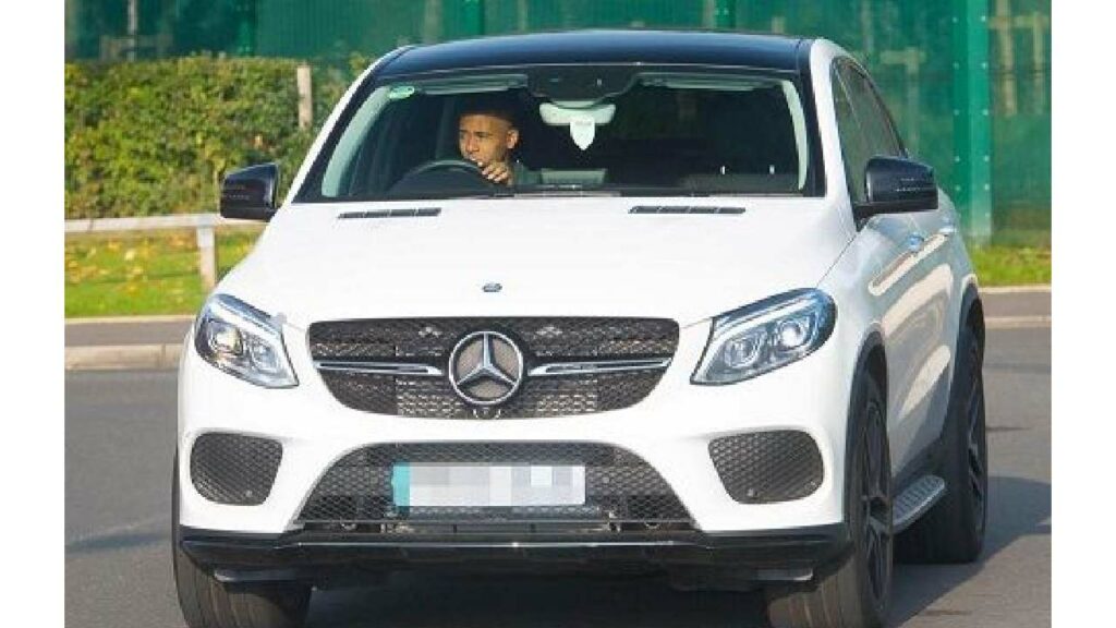 Gabriel Jesus with His Mercedes Gls 450