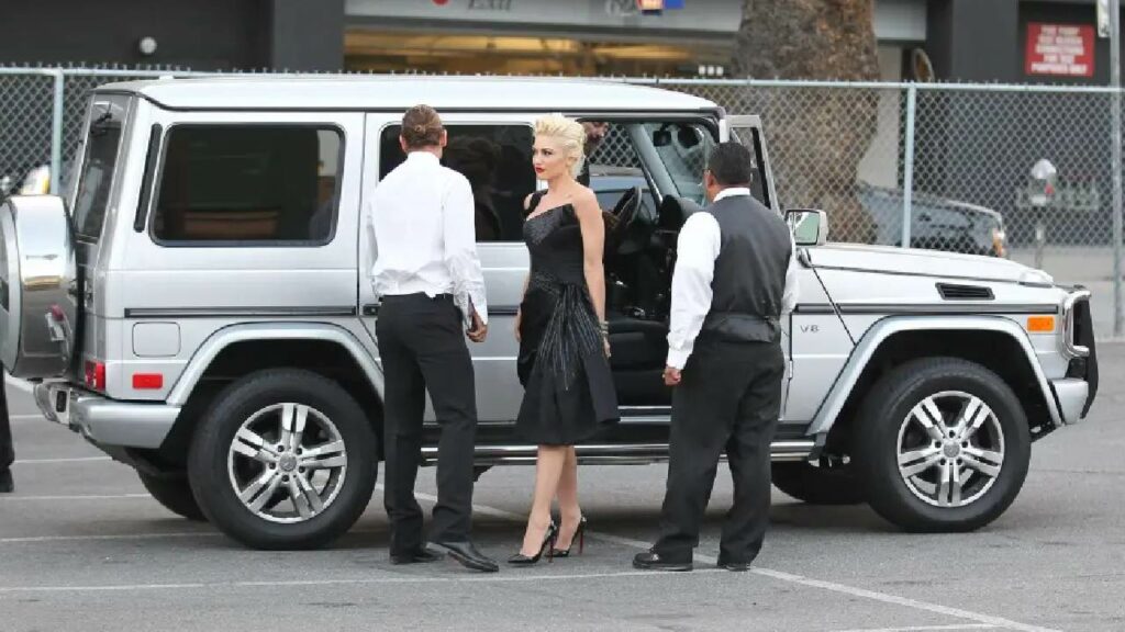 Mercedes benz G wagon of Gwen Stefani