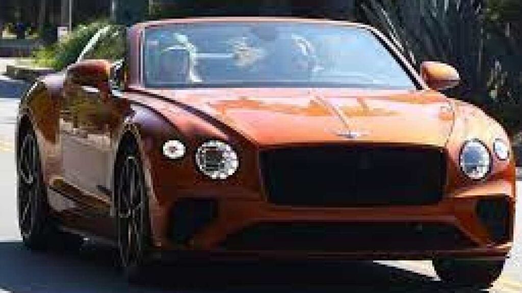 Heidi Klum in Bentley Continental Gt