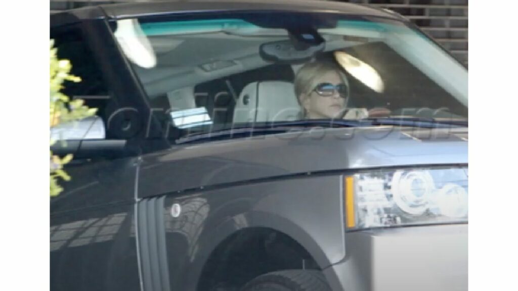 Range Rover of Jennifer Aniston