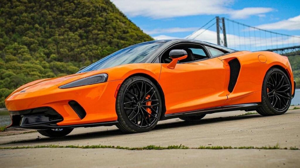 Mclaren Gt