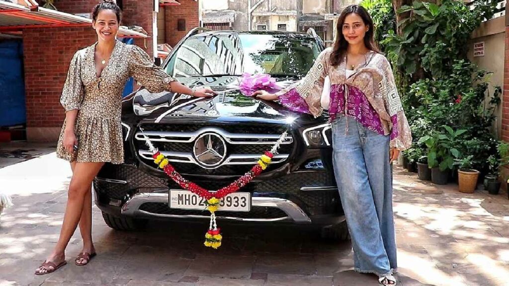 Neha Sharma Buys Mercedes GLS 400d