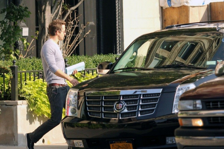 Cadillac Escalade of Ryan Reynolds