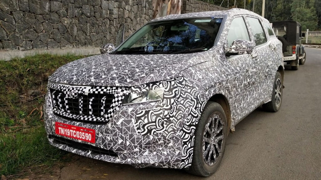 New-Gen Mahindra XUV500