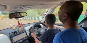 6 Year Old Drives Hyundai Creta on Indian Roads