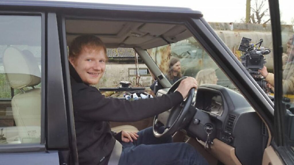 Ed Sheeran with his Range Rover SV Autobiography