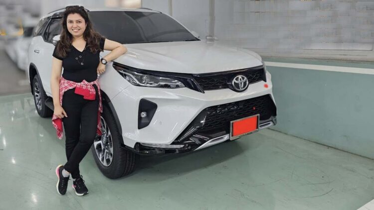 Indian Vlogger Toyota Fortuner Leader