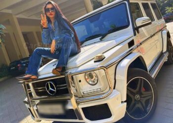 Ahmed Khan's Wife with Mercedes G63 AMG