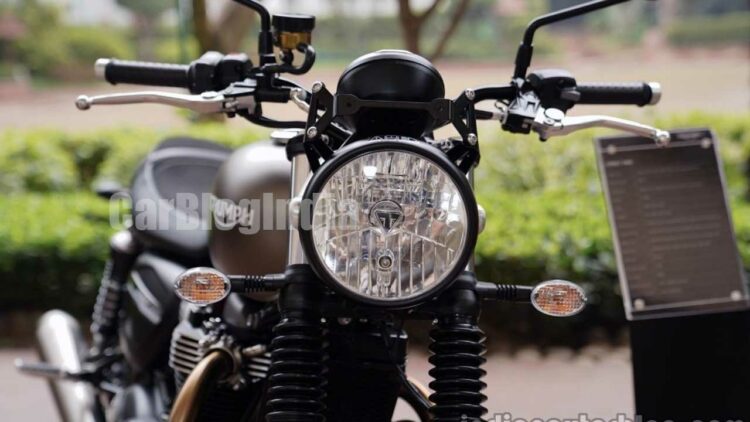 bajaj triumph 400 motorcycle