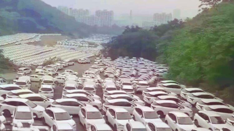 China Abandoned Electric Cars