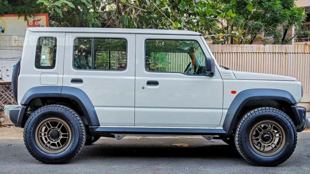 maruti jimny 16-inch enkei alloy wheels side profile
