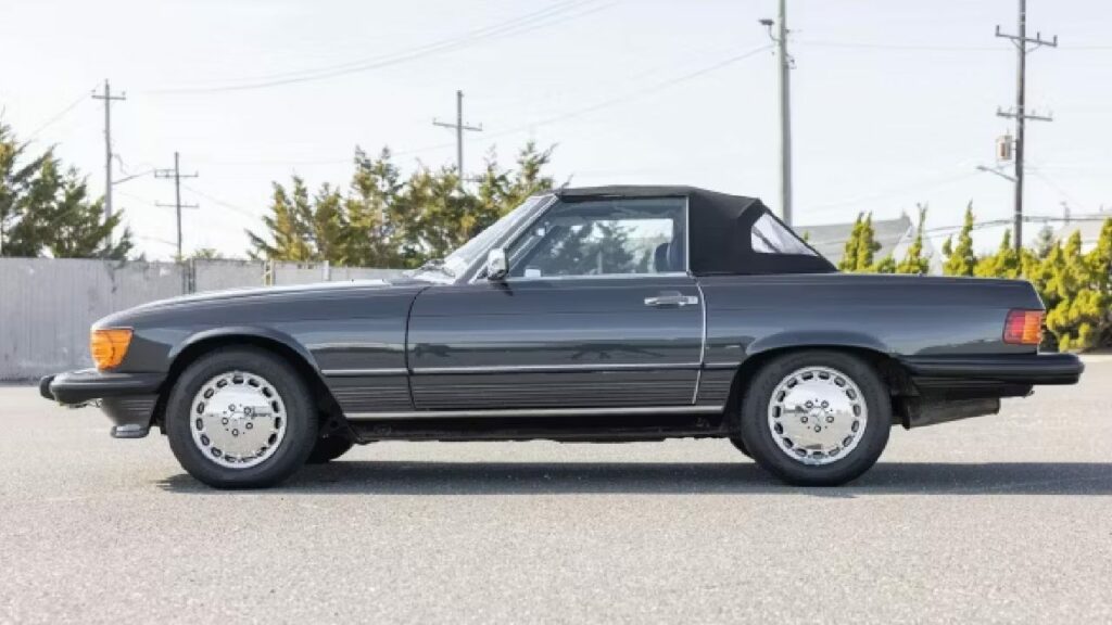 1989 Mercedes-Benz 560 SL